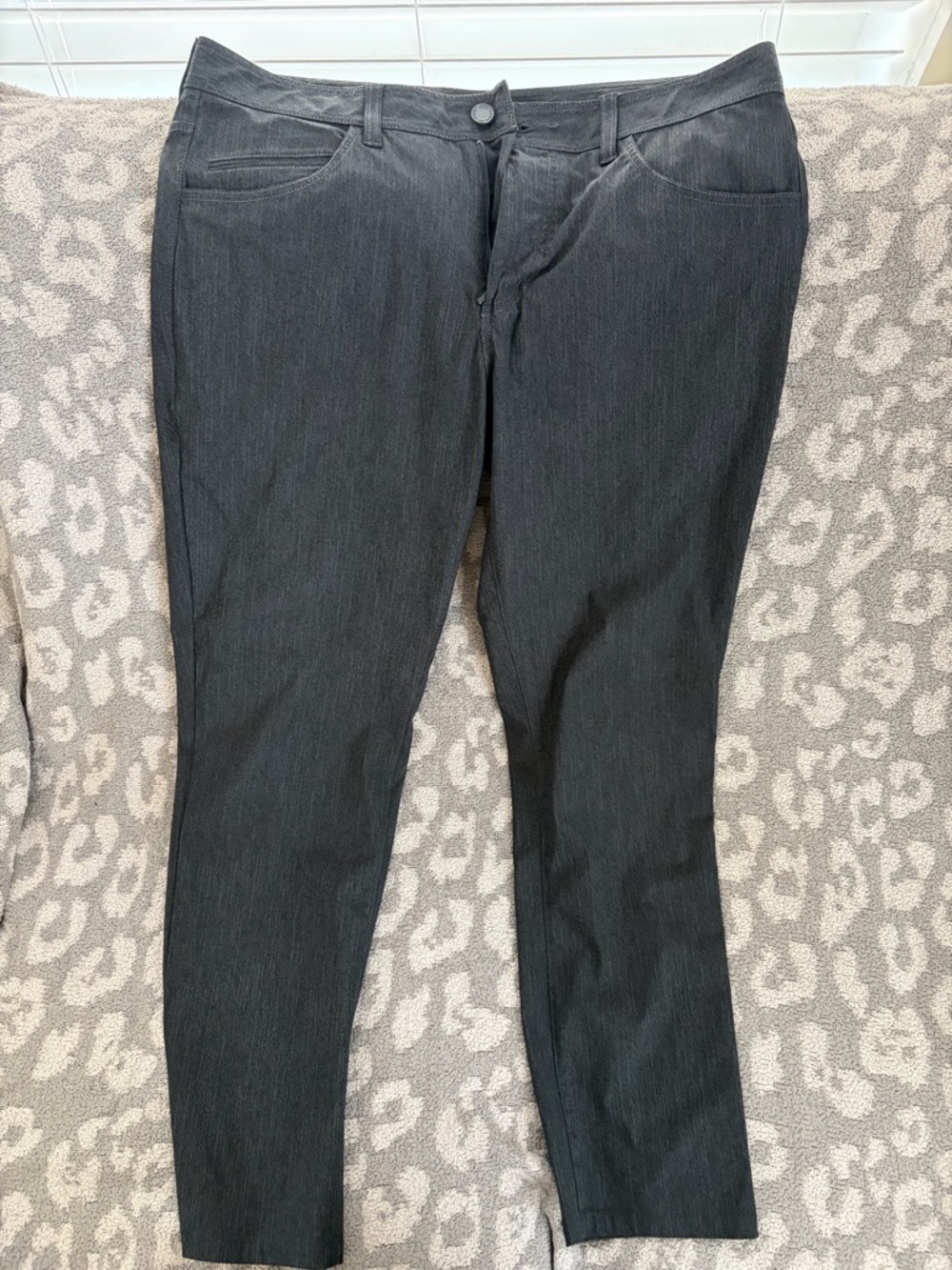 RHONE Gray Commuter Five-Pocket Slim Straight Pants 33x30